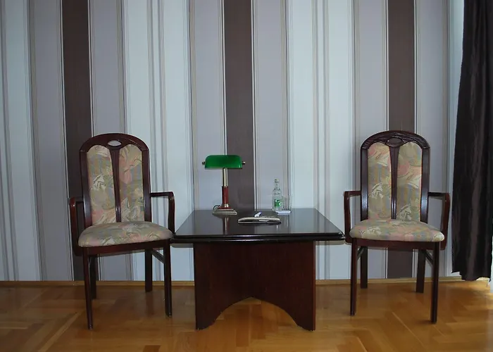 维涅瓦酒店 酒店 4*