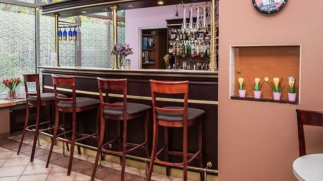 维涅瓦酒店 弗罗茨瓦夫