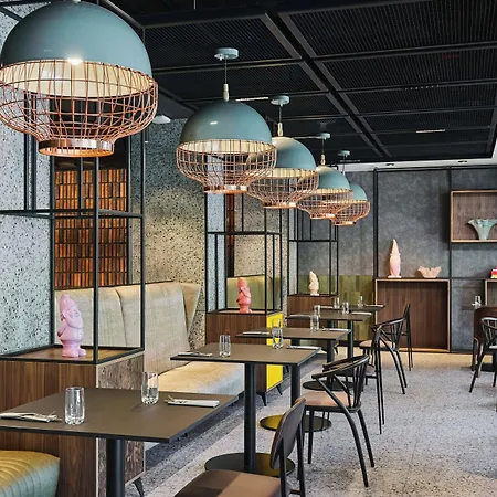 Four Points By Sheraton Hotel 4*